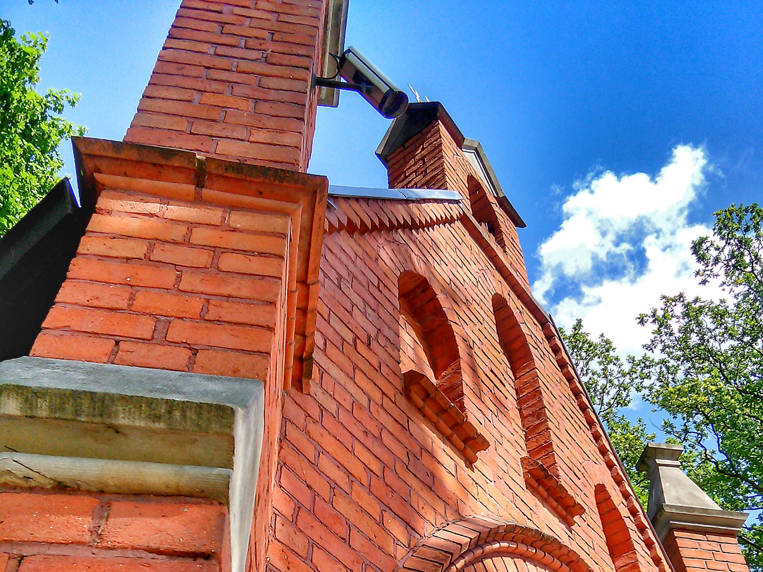 Historia cegły – od starożytności po współczesność